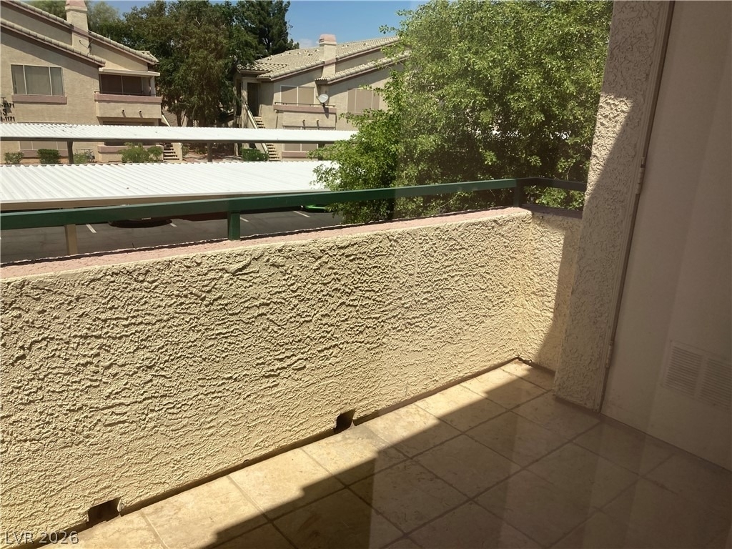 5710 E Tropicana Avenue - Photo 22