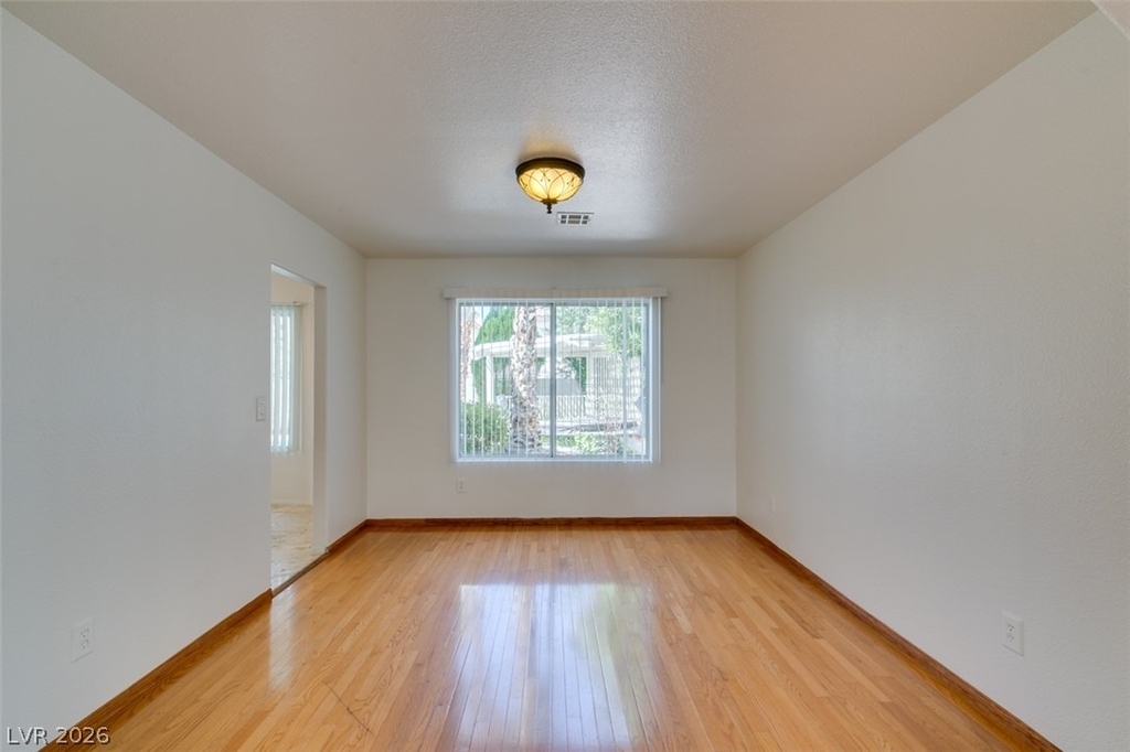 8224 Tivoli Cove Drive - Photo 10