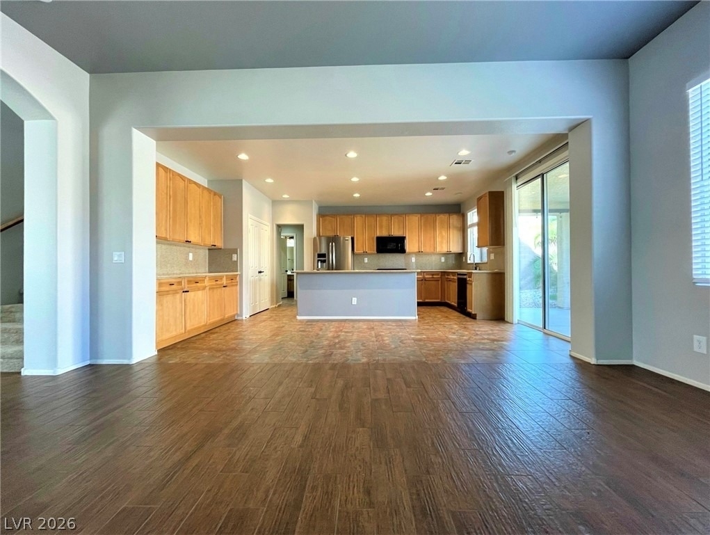 9222 Avon Park Avenue - Photo 8