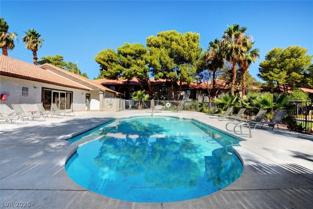 2606 S Durango Drive - Photo 41