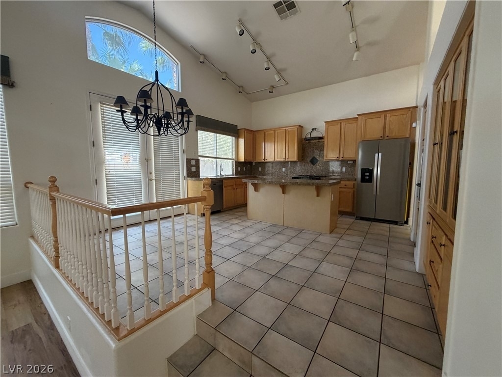 10225 Red Bridge Avenue - Photo 4