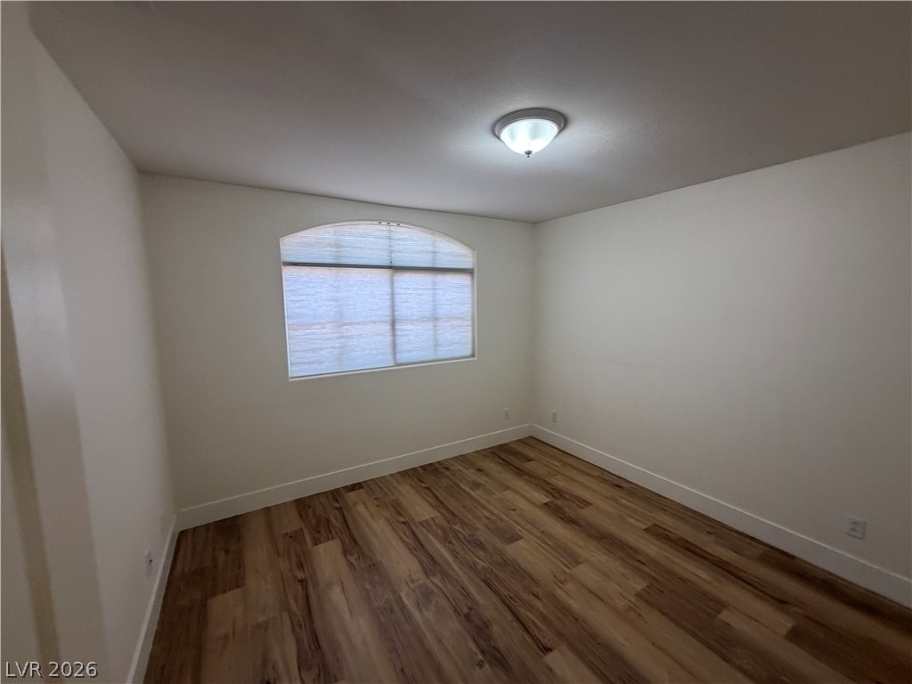10225 Red Bridge Avenue - Photo 15