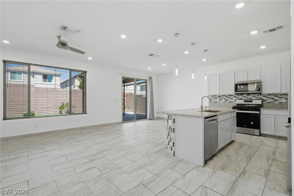 8025 Texas Hills Street - Photo 12