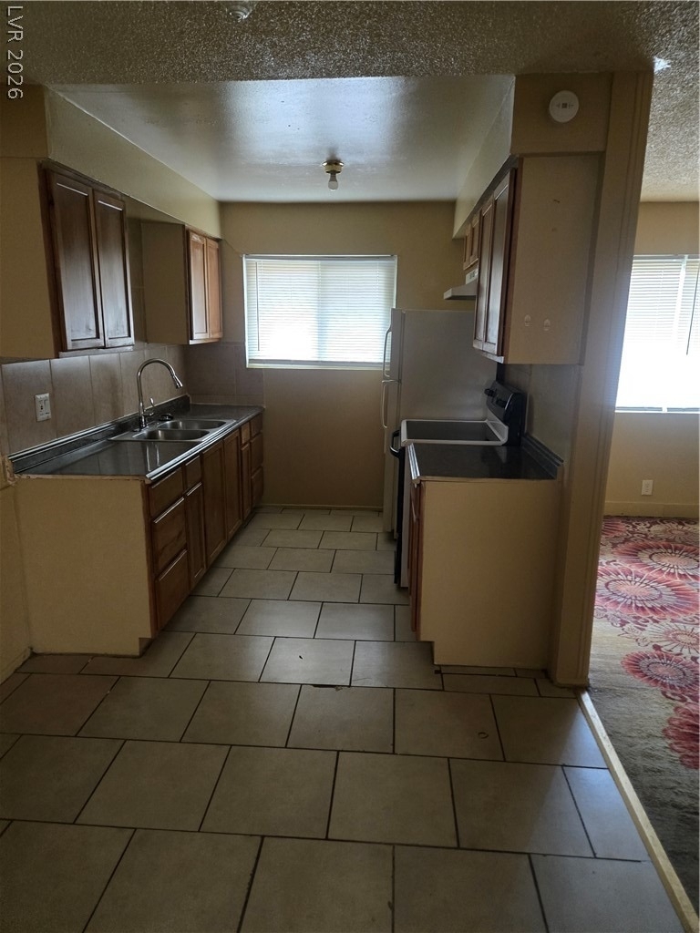 2104 Sunrise Avenue - Photo 4
