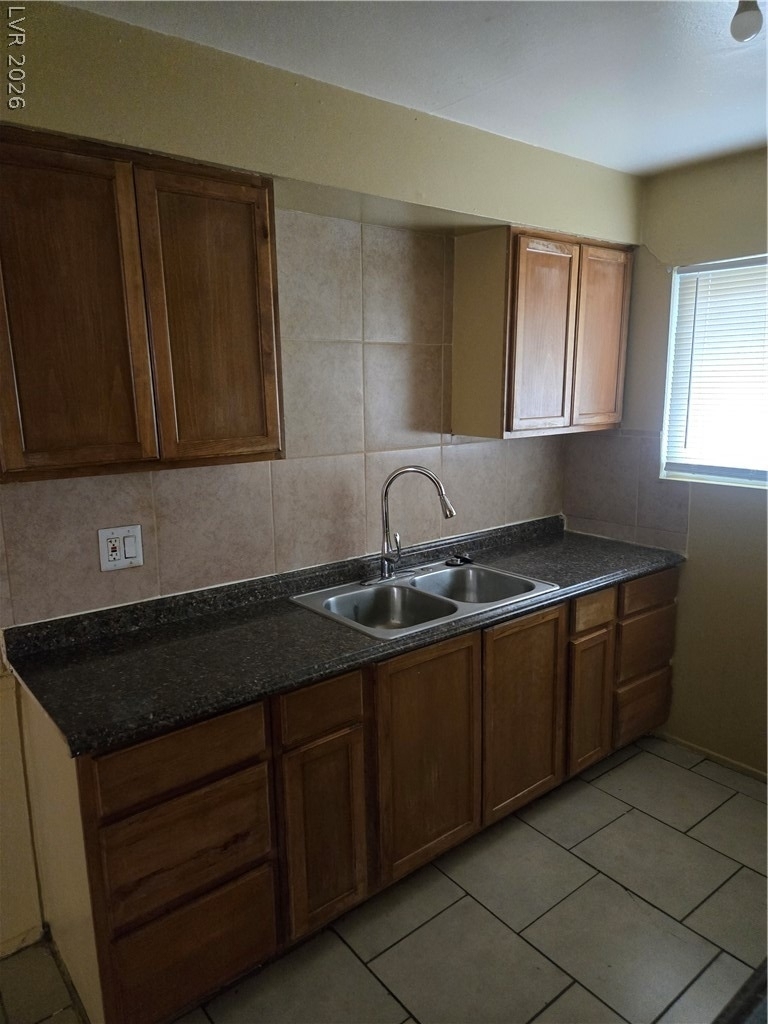 2104 Sunrise Avenue - Photo 3