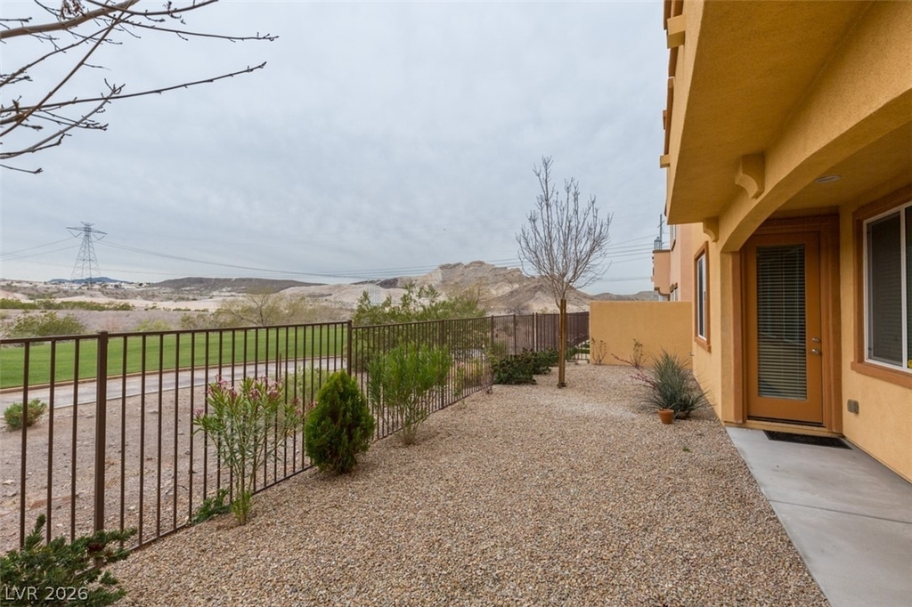 85 Avenza Drive - Photo 19