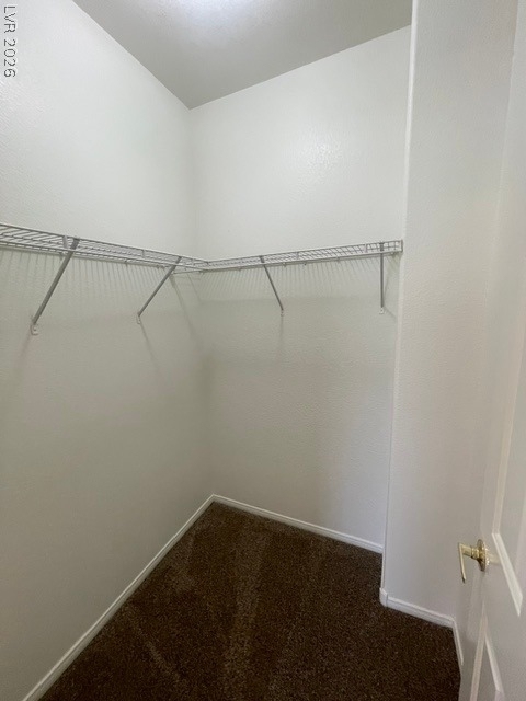 251 Queens Court - Photo 15