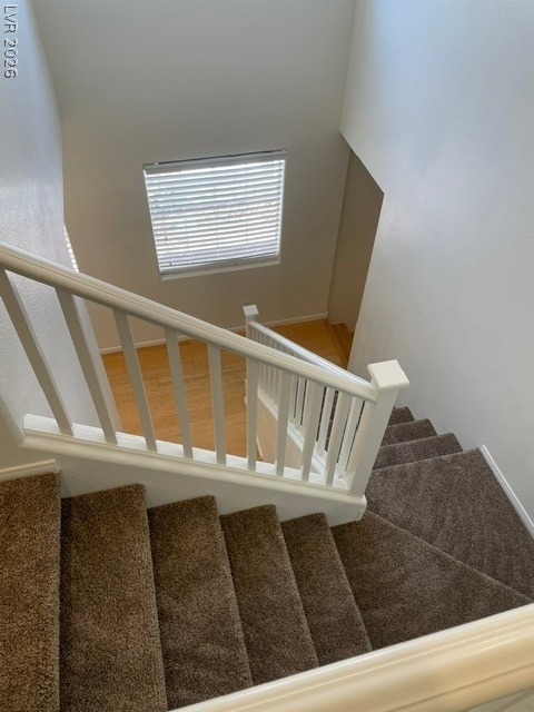 251 Queens Court - Photo 11