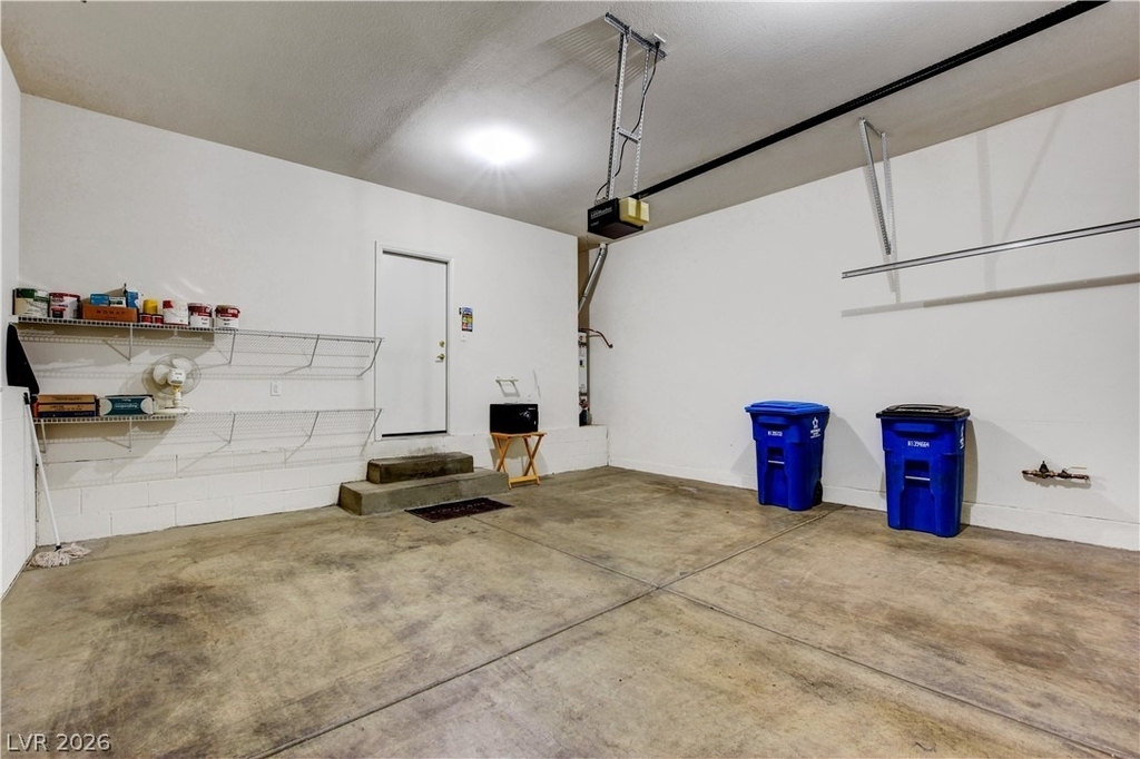 251 Queens Court - Photo 30