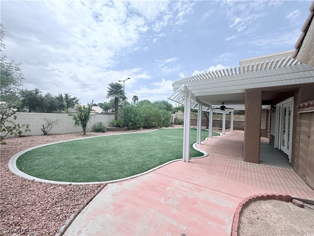 9709 Blue Bell Drive - Photo 22