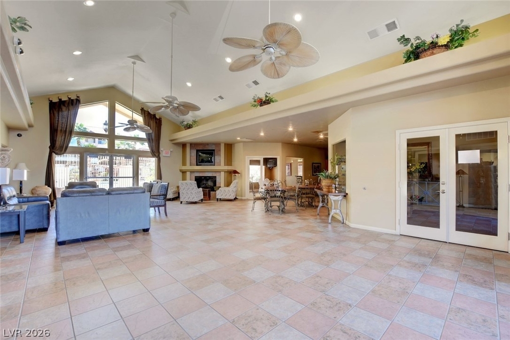 2305 W Horizon Ridge Parkway - Photo 29