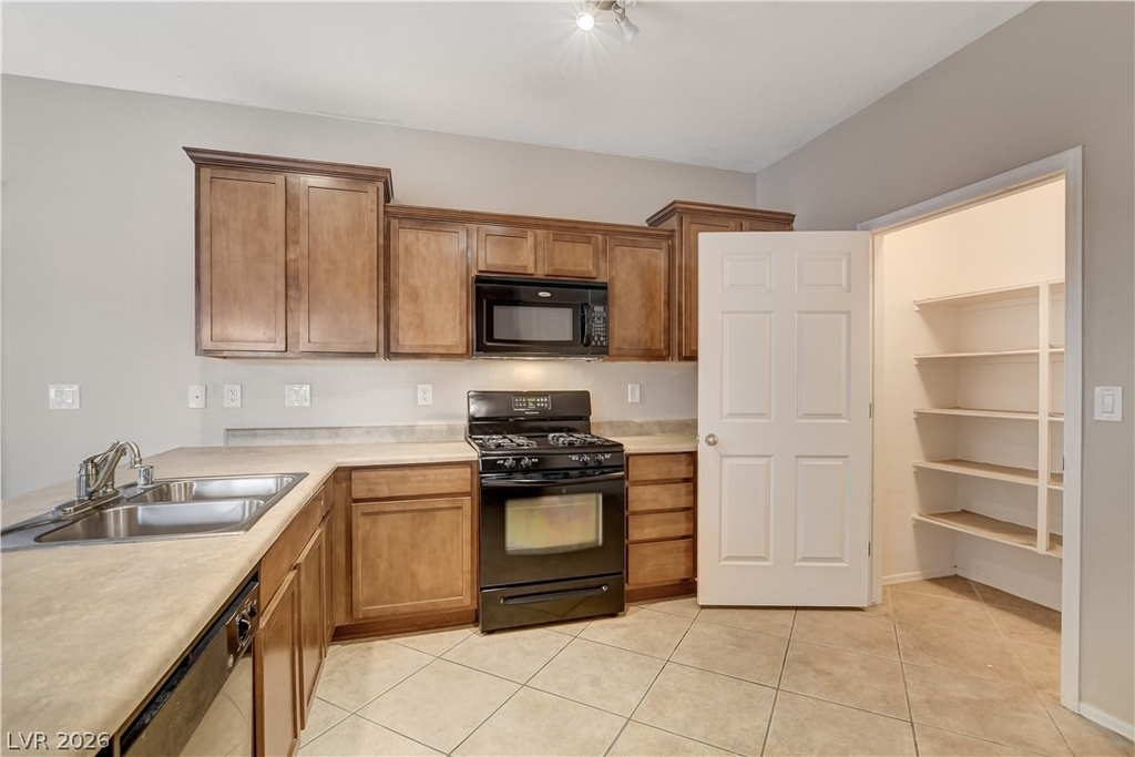 8964 Salvatore Street - Photo 18