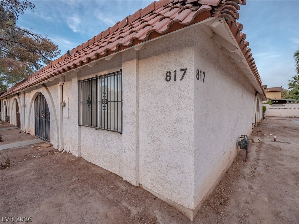 817 Mantis Way - Photo 4
