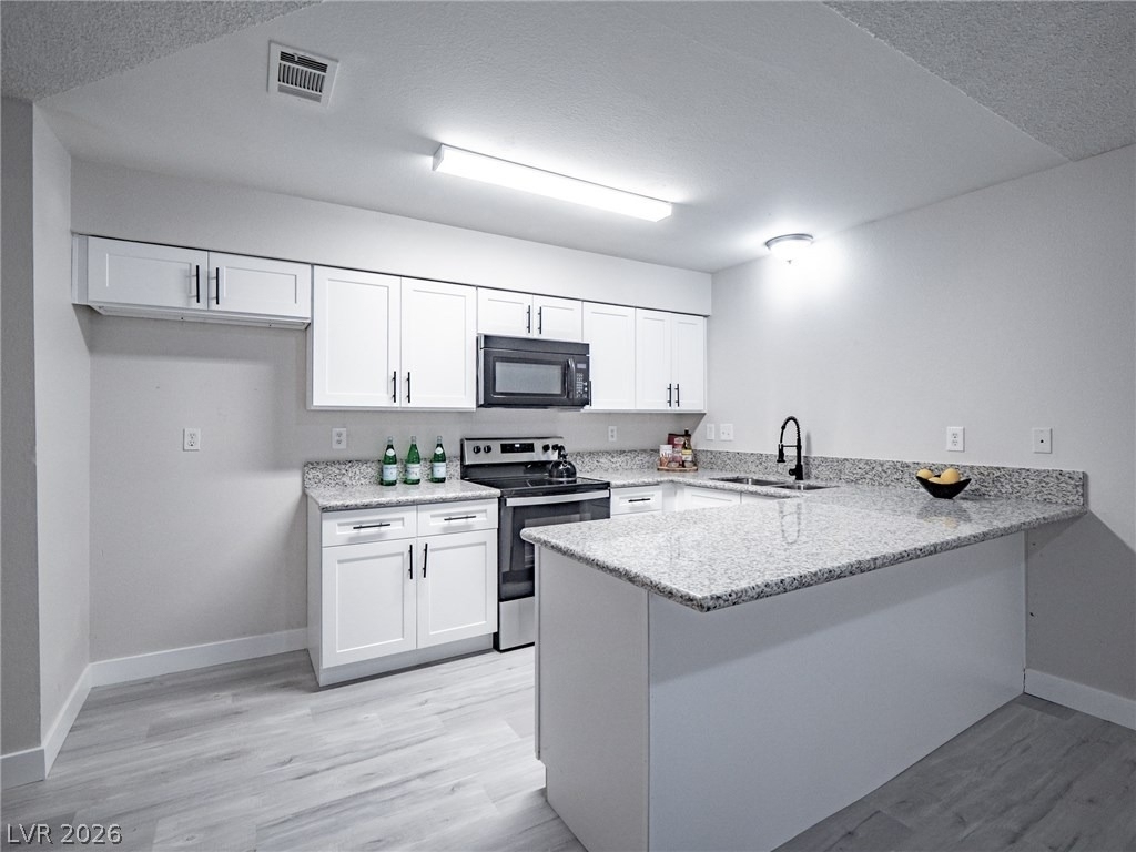 817 Mantis Way - Photo 1