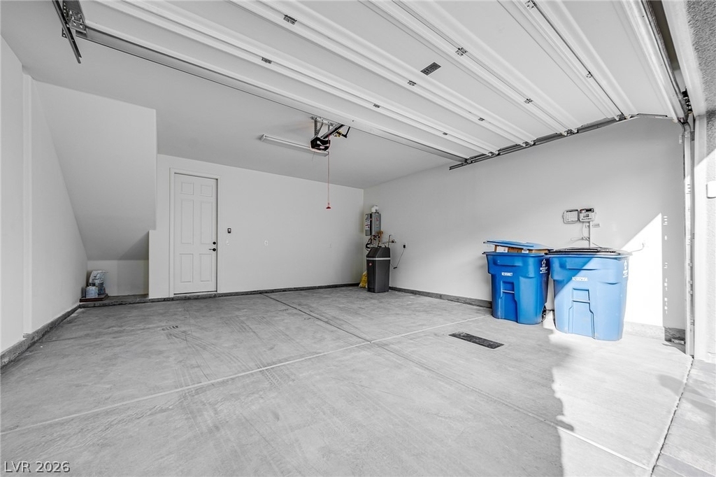 11624 Ashy Storm Avenue - Photo 16