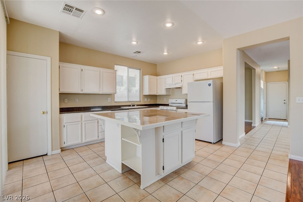 8541 Last Point Ave - Photo 8