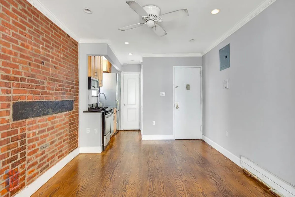 Avenue B & East 3rd Street - Photo 4