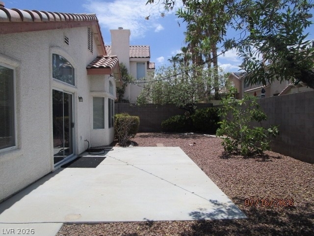 2345 Queen Bee Court - Photo 4