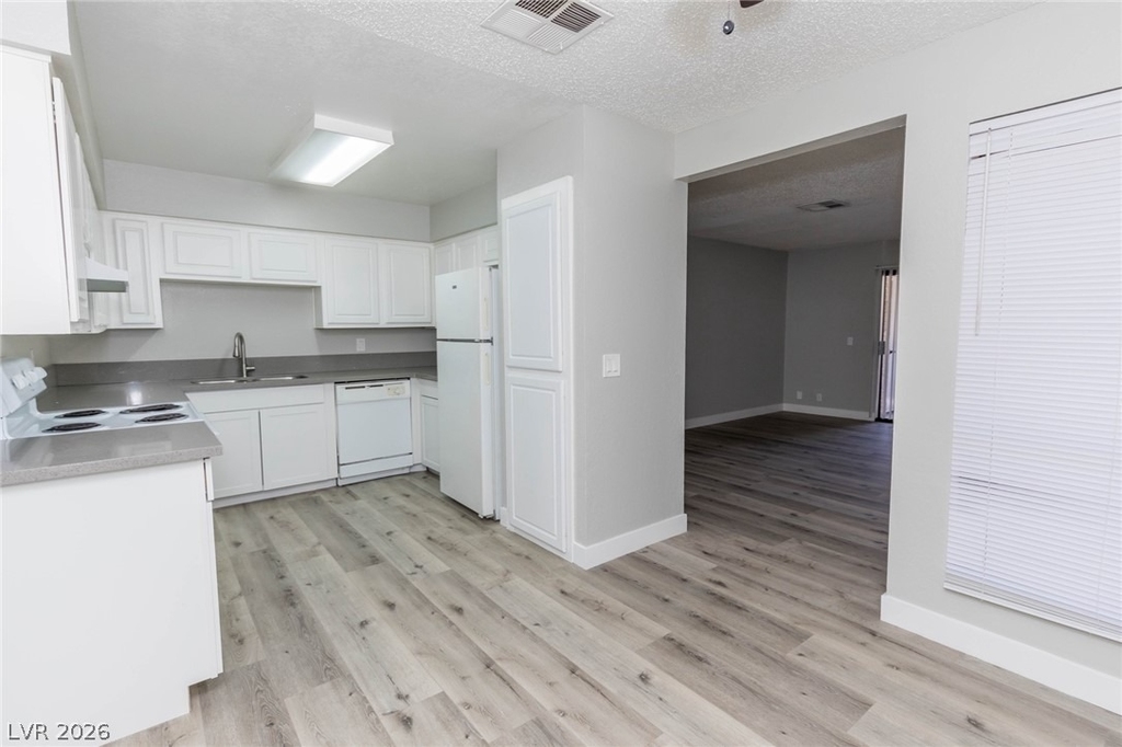 3151 Soaring Gulls Drive - Photo 8