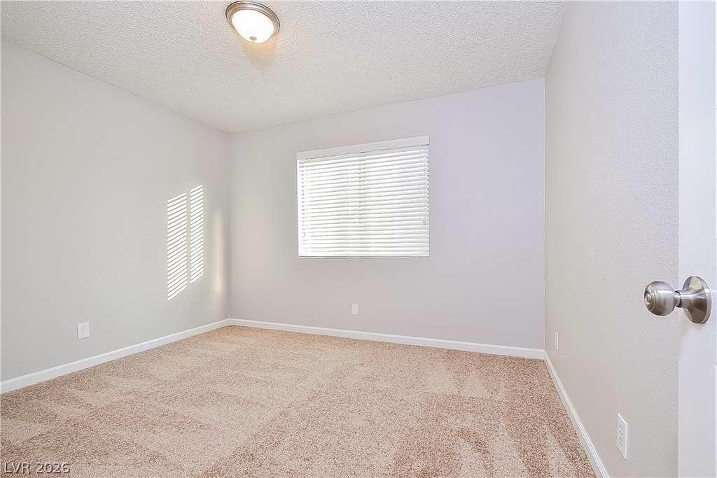 6608 Chardonay Way - Photo 8