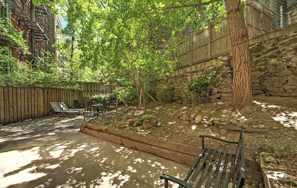 220 East 95th Street - Photo 9