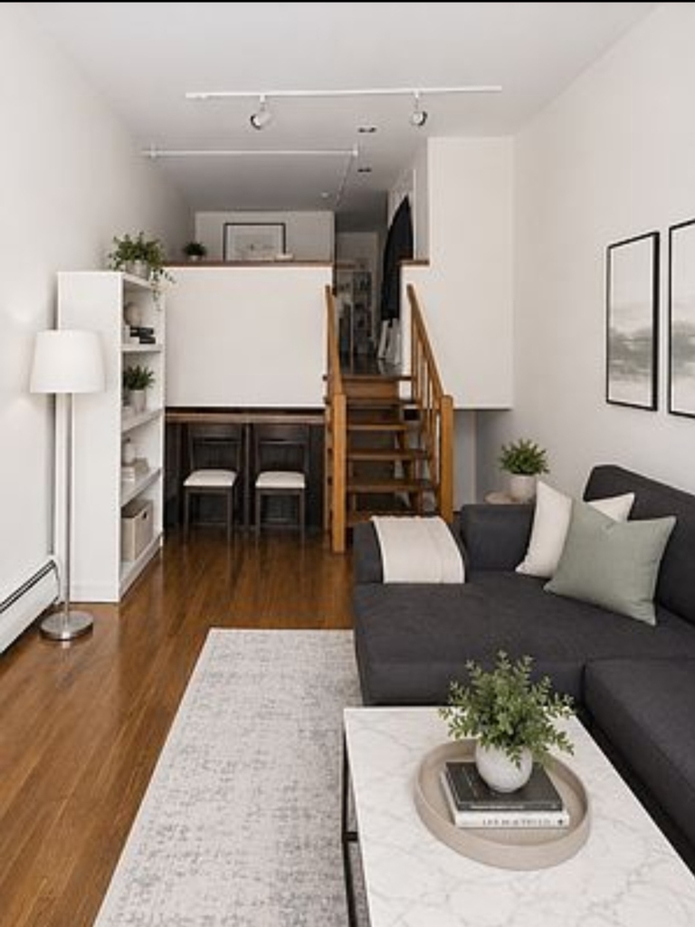 322 West 14th Street - Photo 1