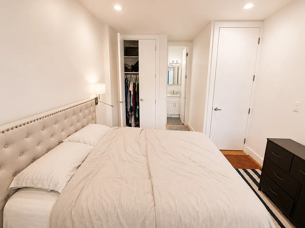 593 Eastern Parkway - Photo 3