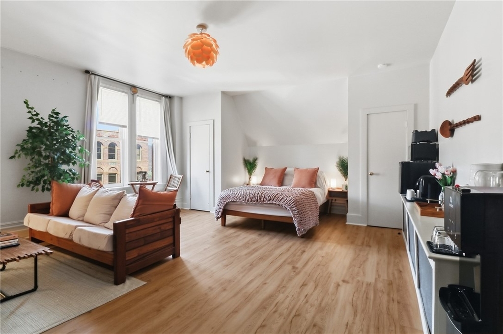 201 Pine Street - Photo 11