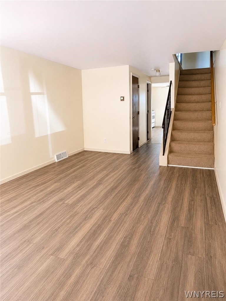 1 Robin Road - Photo 2