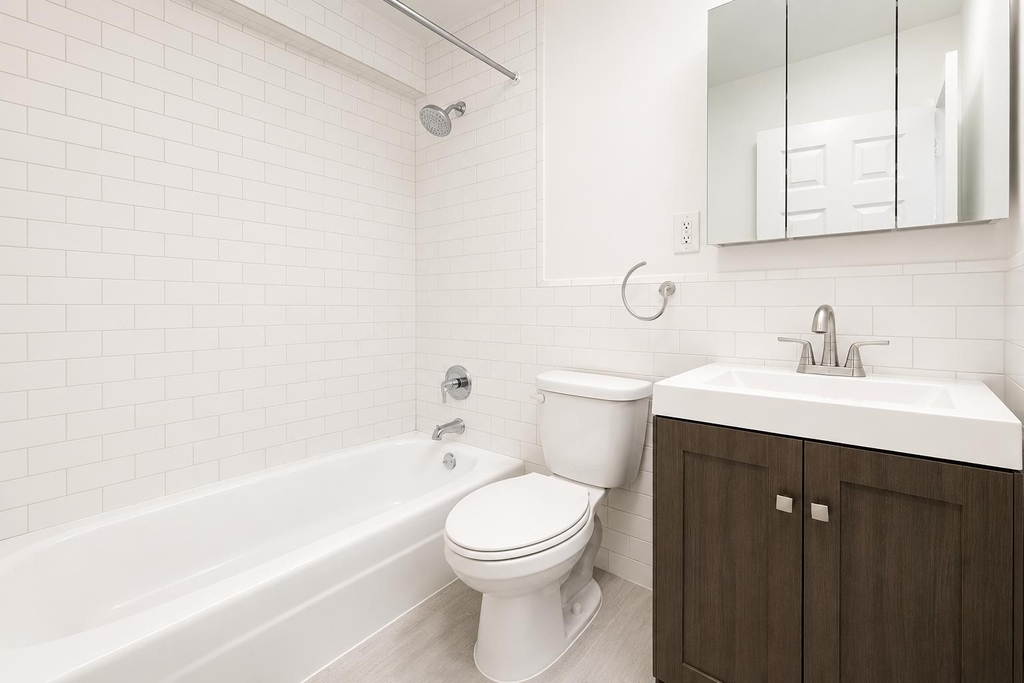 3333 Broadway - Photo 9