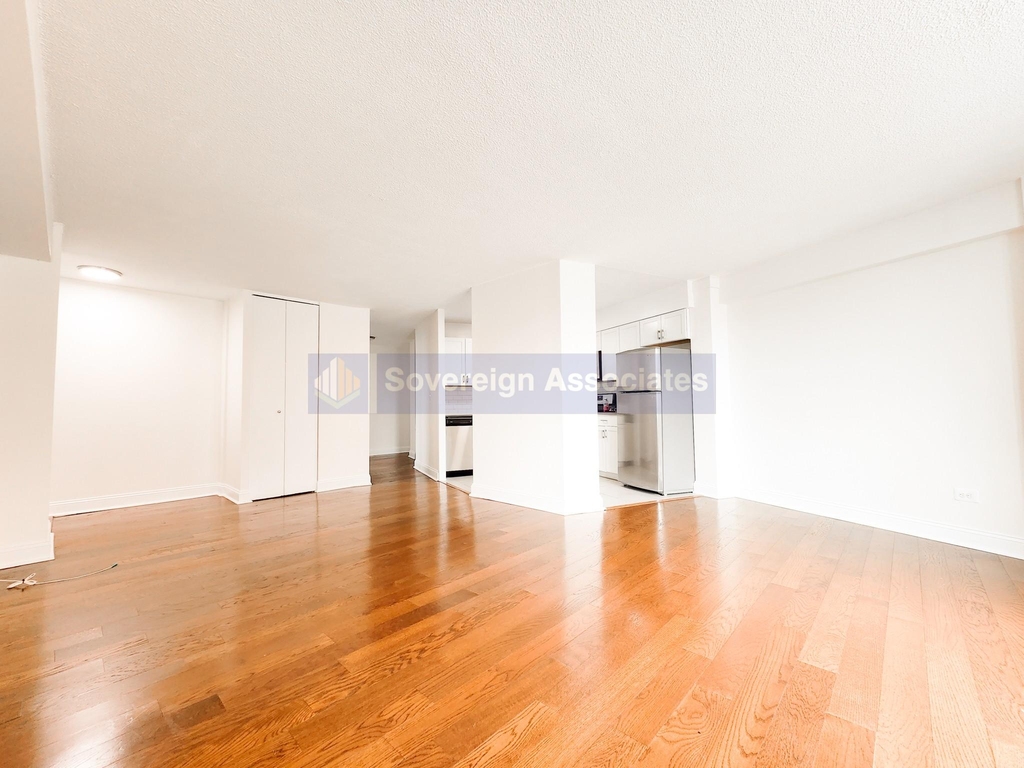 3333 Broadway - Photo 0
