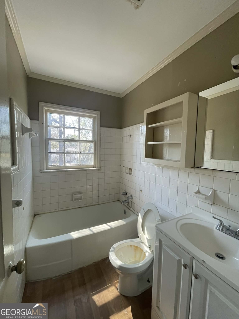 604 W Moore Street - Photo 5