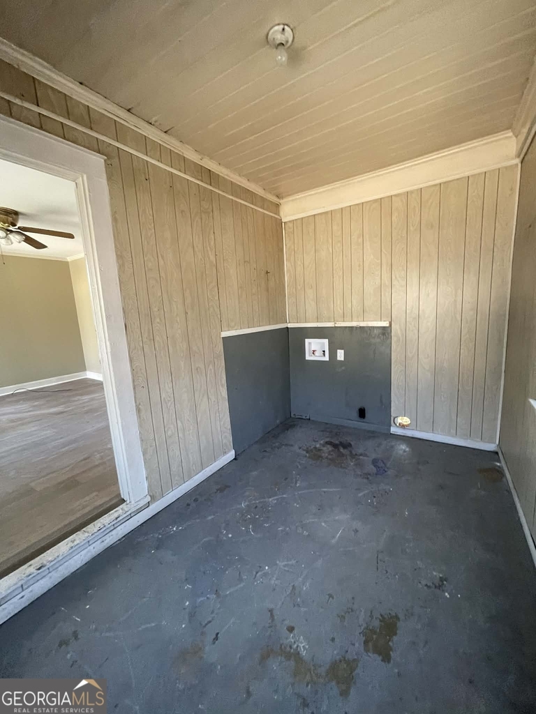 604 W Moore Street - Photo 6
