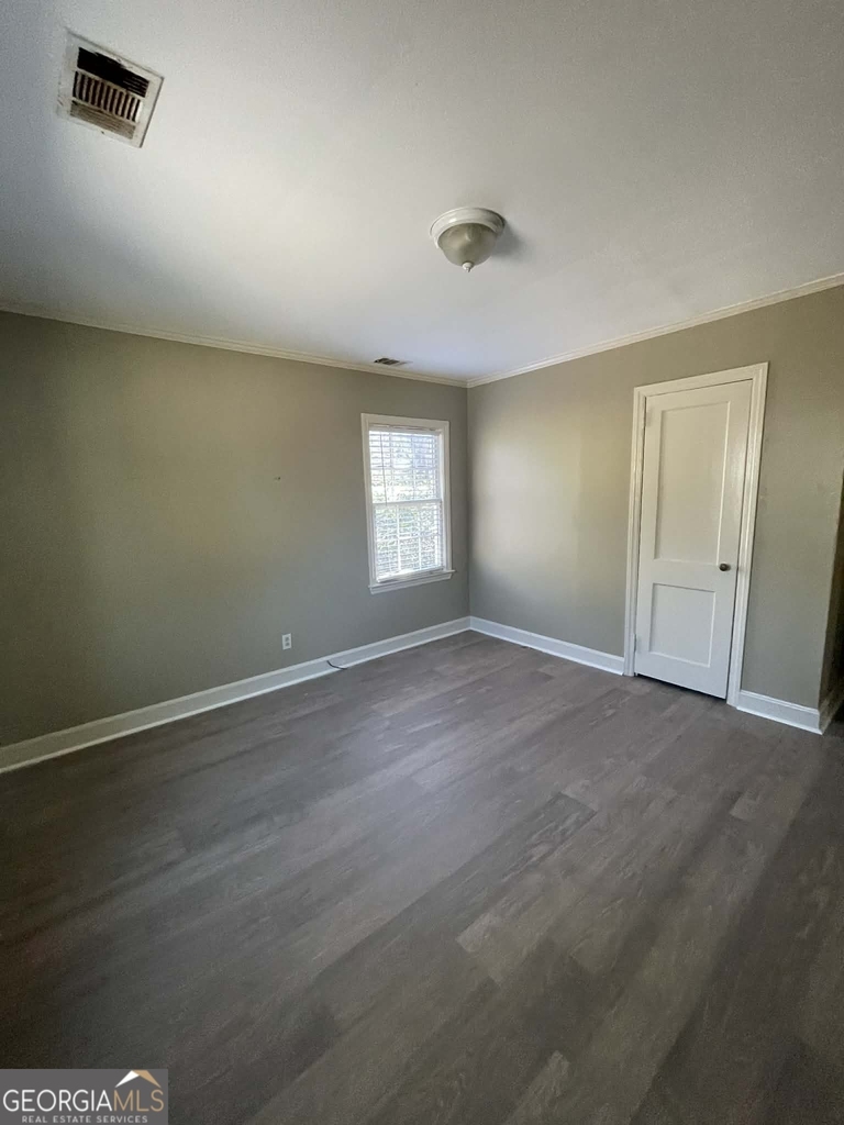 604 W Moore Street - Photo 3