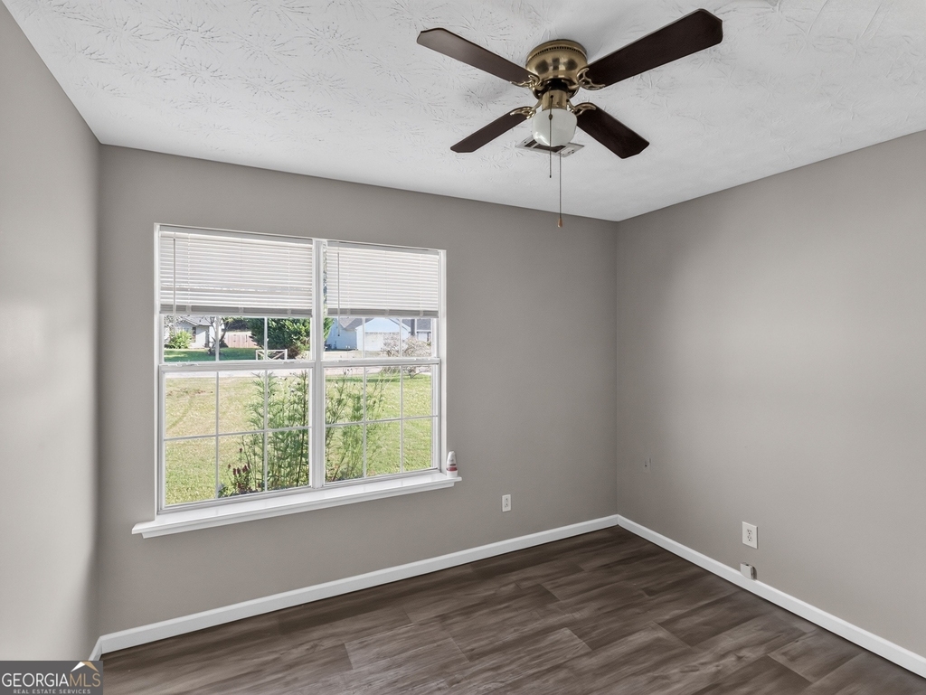 22 Canterbury Drive - Photo 11