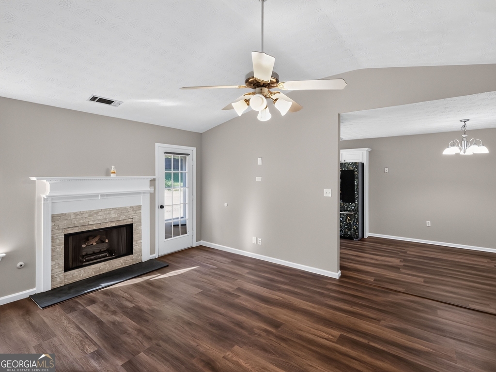 22 Canterbury Drive - Photo 2