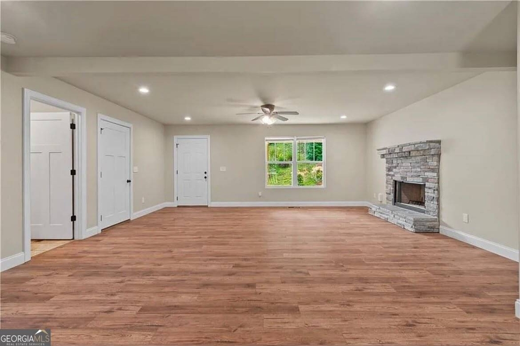 154 Brooks Drive - Photo 4