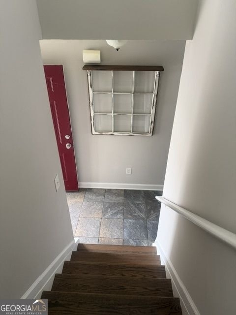 305 Fox Overlook - Photo 1