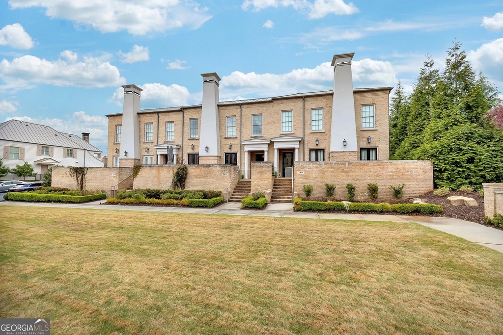 108 Grand Crescent - Photo 2