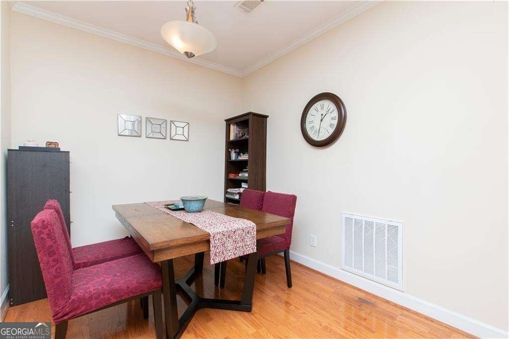 2921 Lenox Road Ne - Photo 7