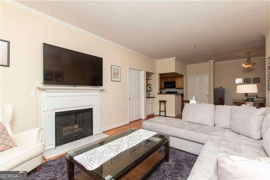 2921 Lenox Road Ne - Photo 10