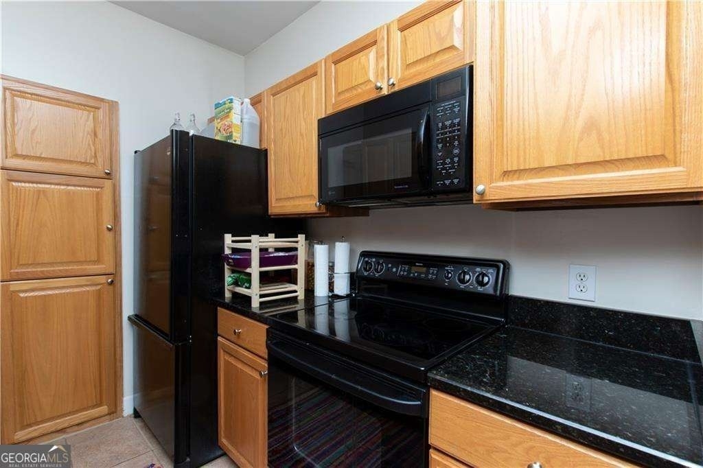 2921 Lenox Road Ne - Photo 6