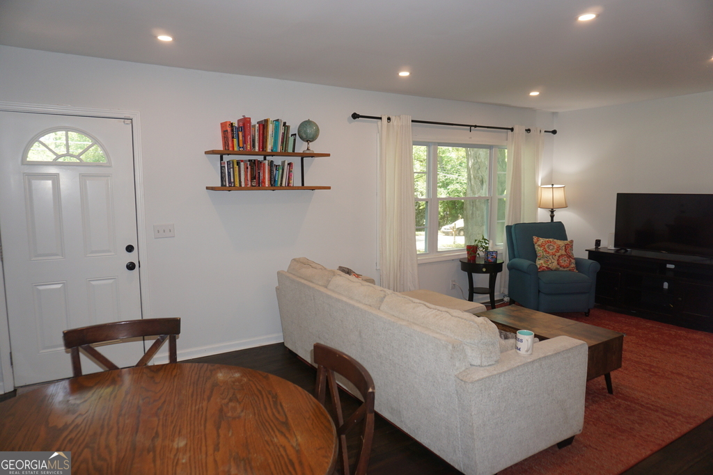 2163 Lilac Lane - Photo 3