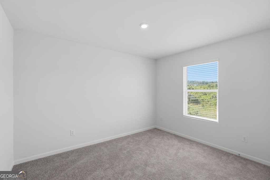 133 Oxford Lane - Photo 15