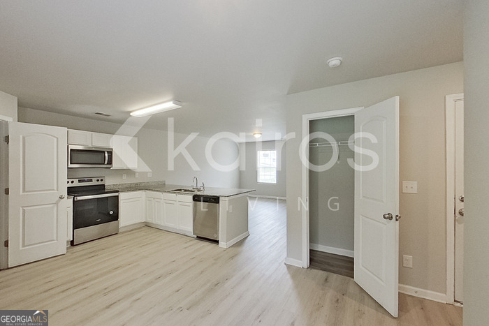 207 Hawthorn Trail - Photo 6