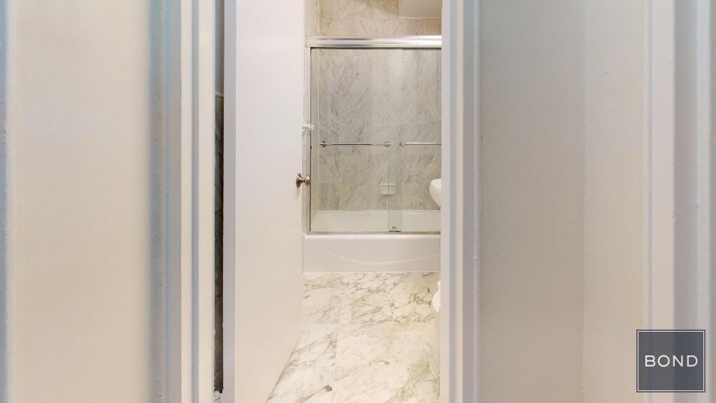 151 West 16th Street - Photo 5