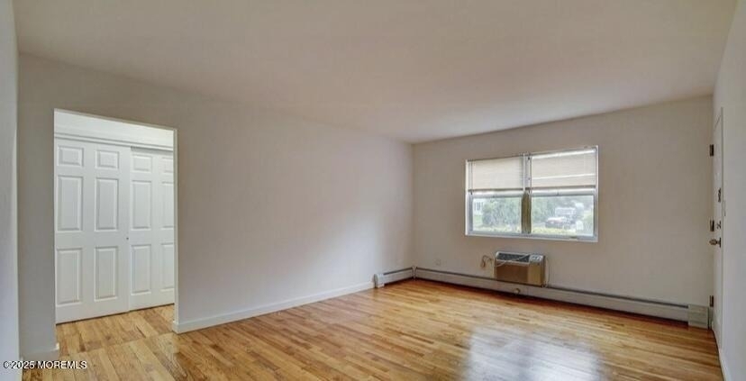 728 Greens Avenue - Photo 7