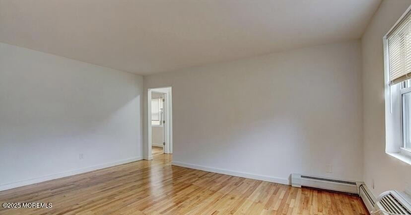 728 Greens Avenue - Photo 6