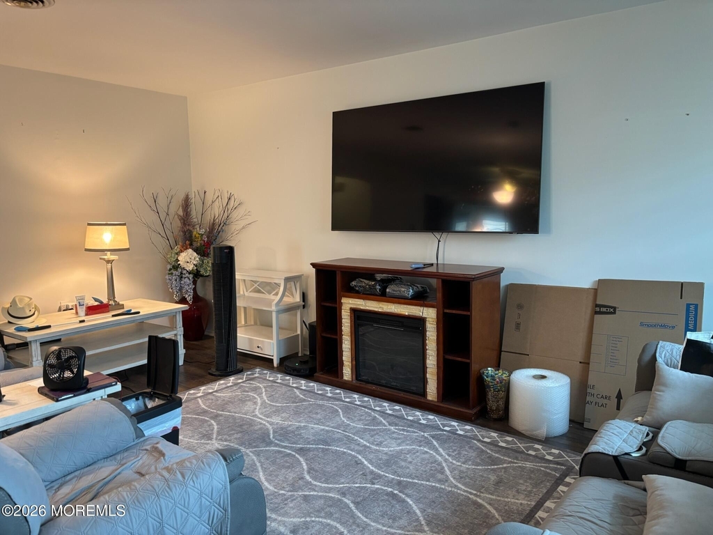 20 Easton Drive - Photo 2