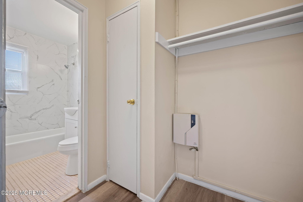 175 Buckelew Avenue - Photo 14